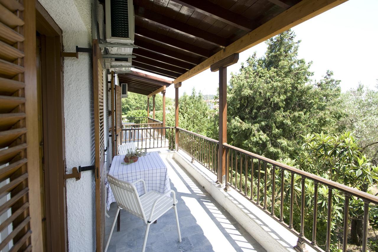 Villas Alexandra Skiathos Platanias  Extérieur photo